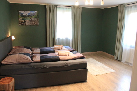 Apartment 06
