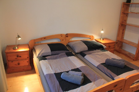 Apartment 06